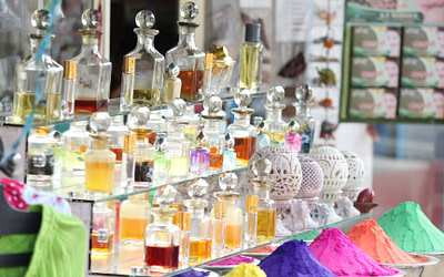 香水不能說的秘密?「魔鬼」暗藏成分表!