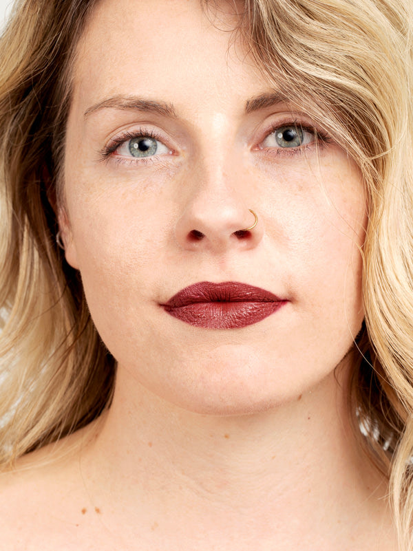 au natural eternity classic lipstick Spanish Rose 3