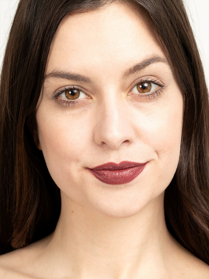 au natural su stain semi matte lip stain hero 3