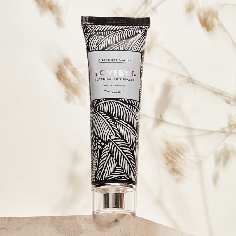 Lovebyt charcoal and mint toothpaste 2