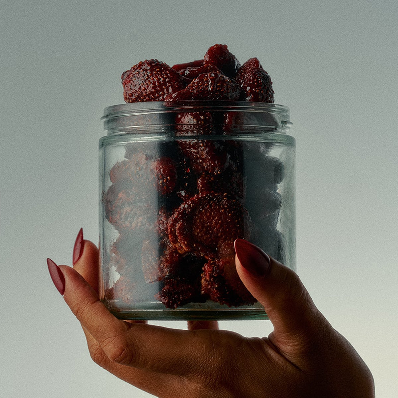 flamingoestate Spicy Strawberry Fruit Snack 2