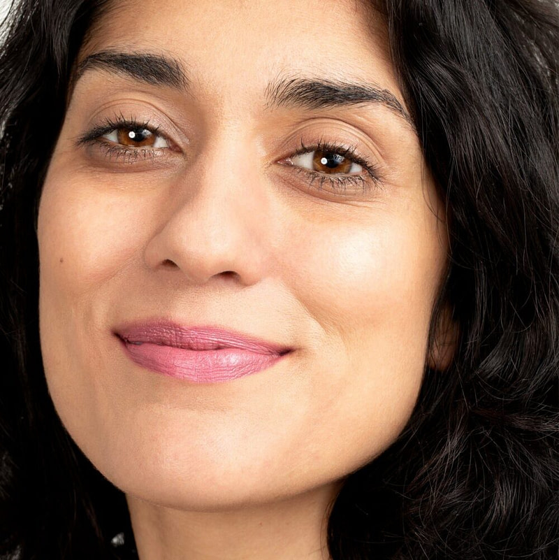 au natural-eternity classic lipstick-plume_2 au natural eternity classic lipstick plume 2 e1757987898586